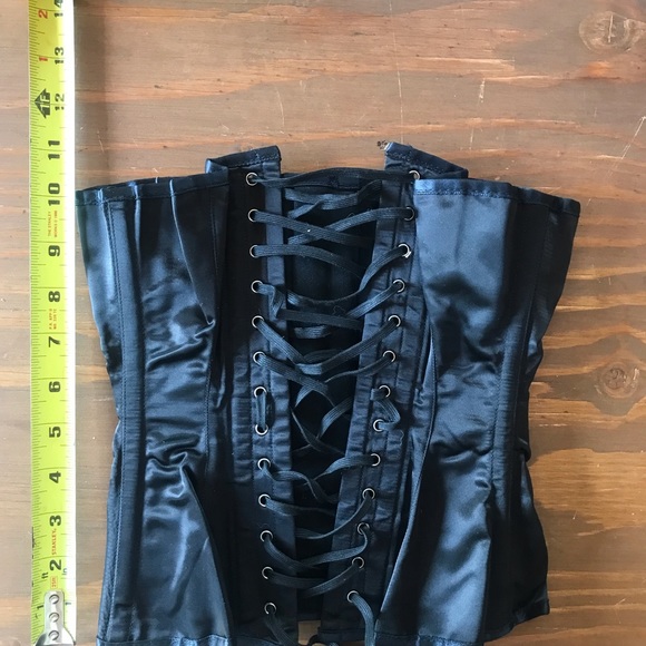 High quality Black Satin corset - Picture 4 of 8